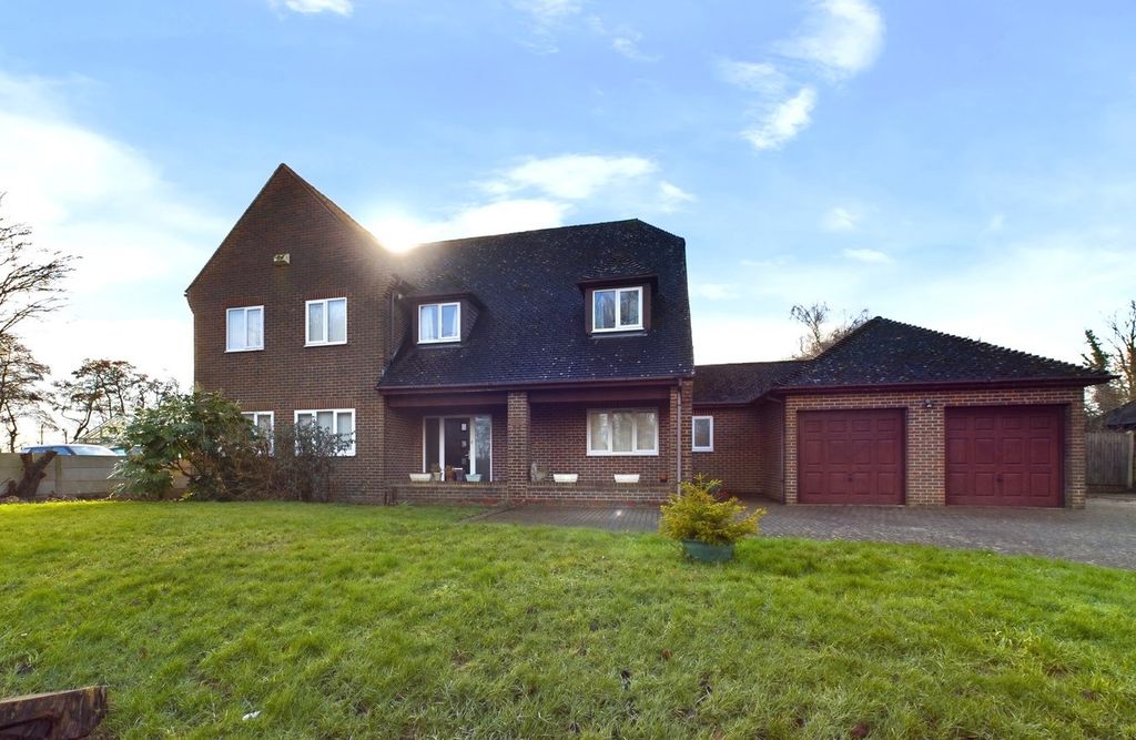 Property photo 1 of 30
