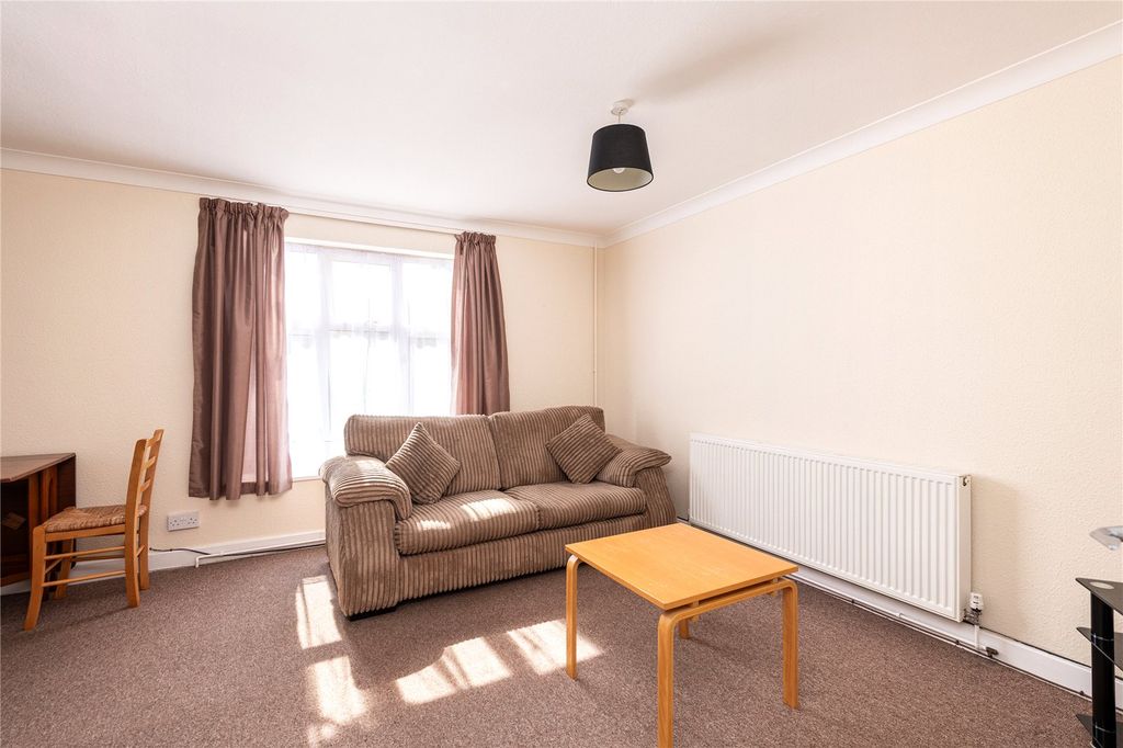 Property photo 3 of 13 Picture No. 09