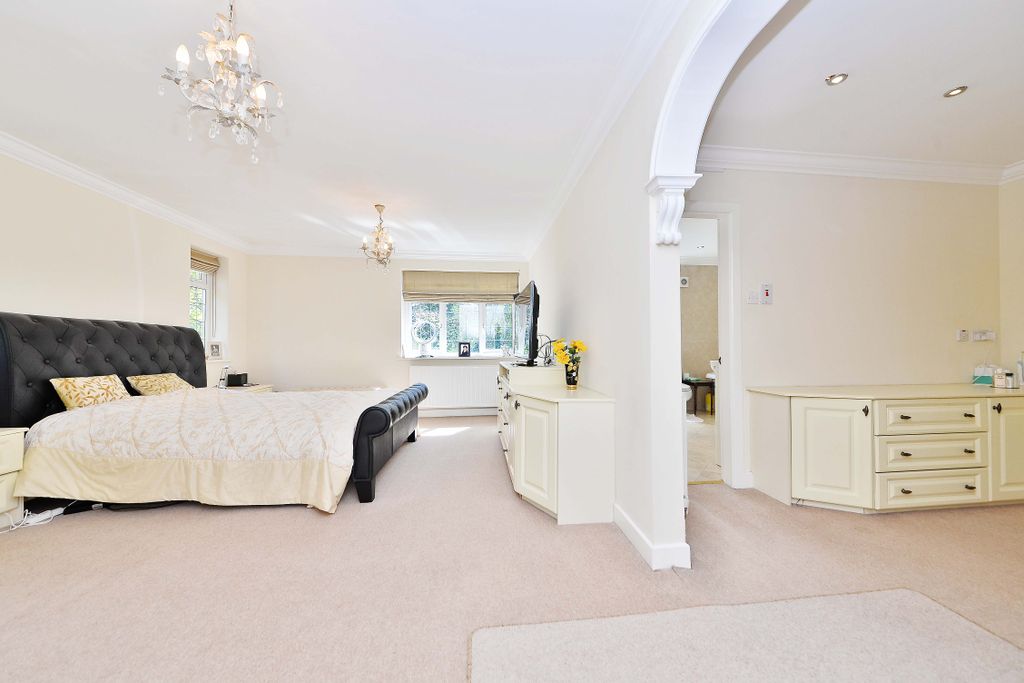 Additional image 16 of 8 bed detached house for saleAmpton Road, Edgbaston, Birmingham B15