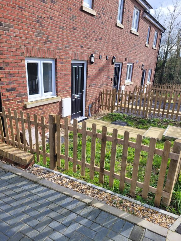 Property photo 3 of 14 Photo 2