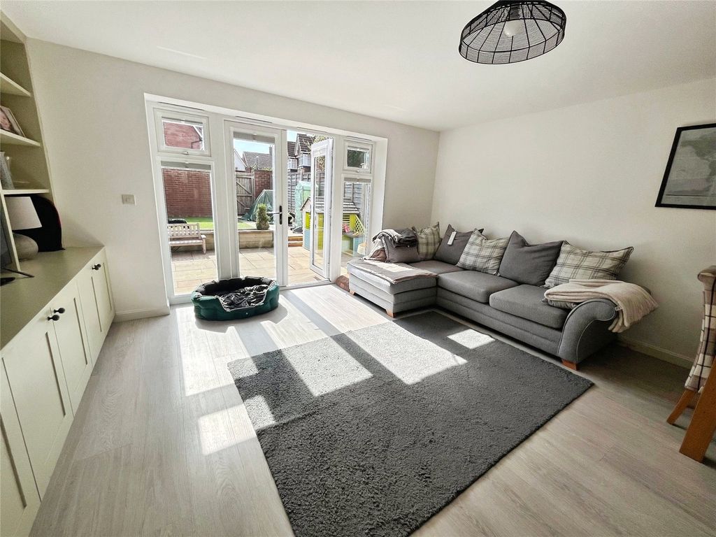 Property photo 3 of 10 Picture No. 07