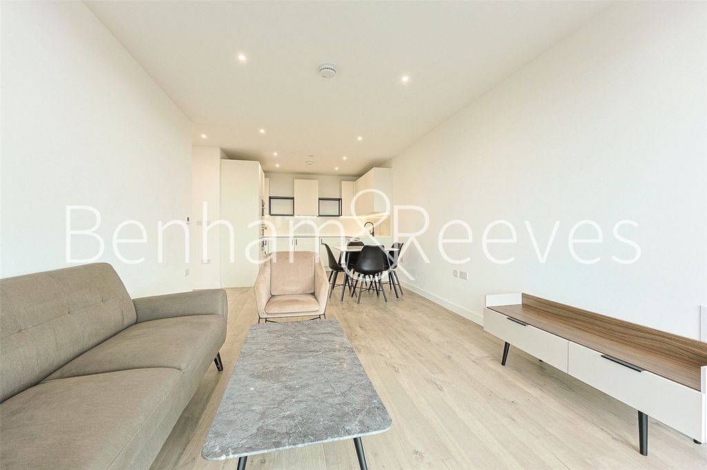 Property photo 2 of 18 Picture No. 03