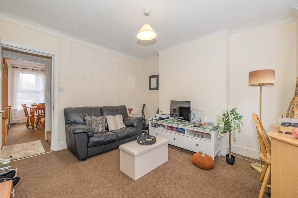 Property photo 2 of 11 Picture 2