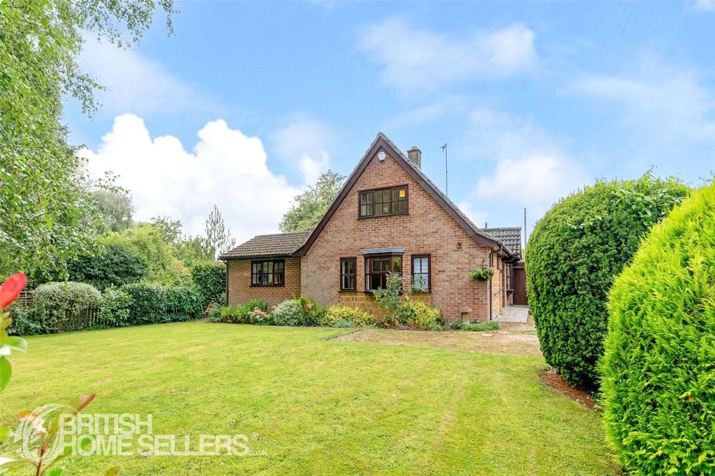 Property photo 2 of 38 Picture No. 11