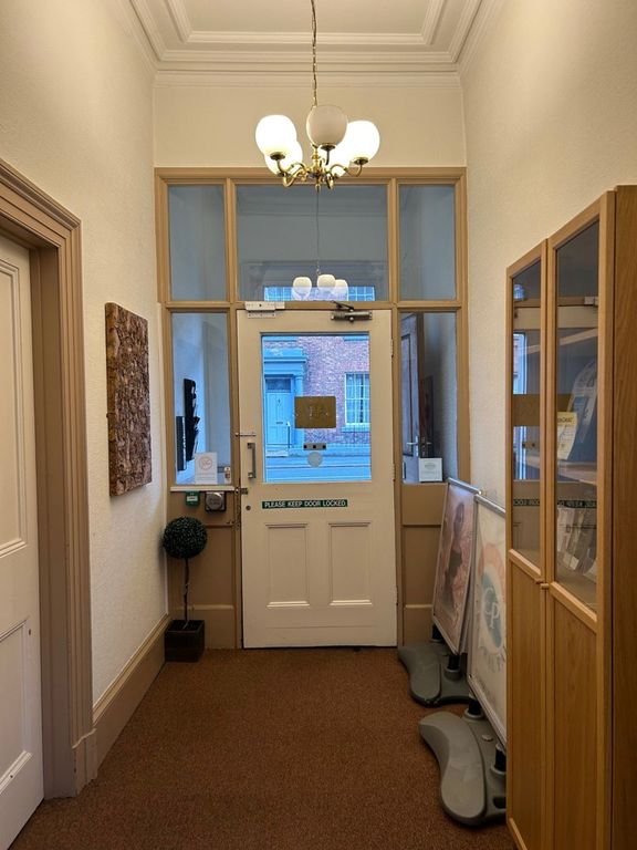 Property photo 2 of 10 Photo 3