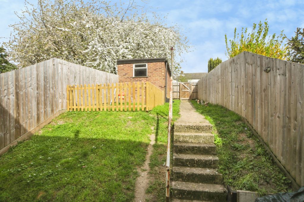 Property photo 2 of 13