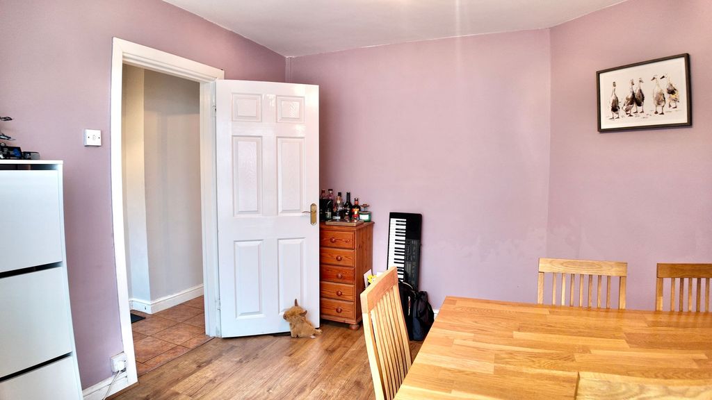 Additional image 9 of 3 bed semi-detached house for saleThe Avenue, Wyllie NP12
