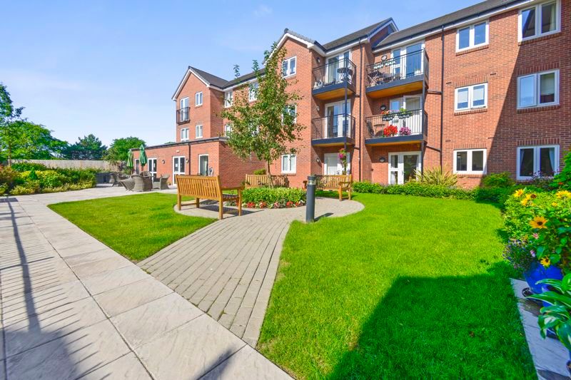 Property photo 1 of 13 Rear Garden