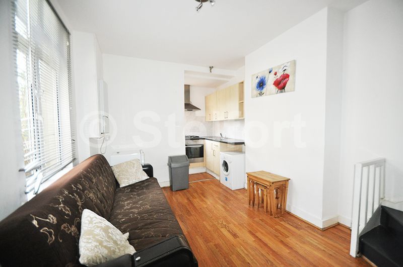 Property photo 2 of 6