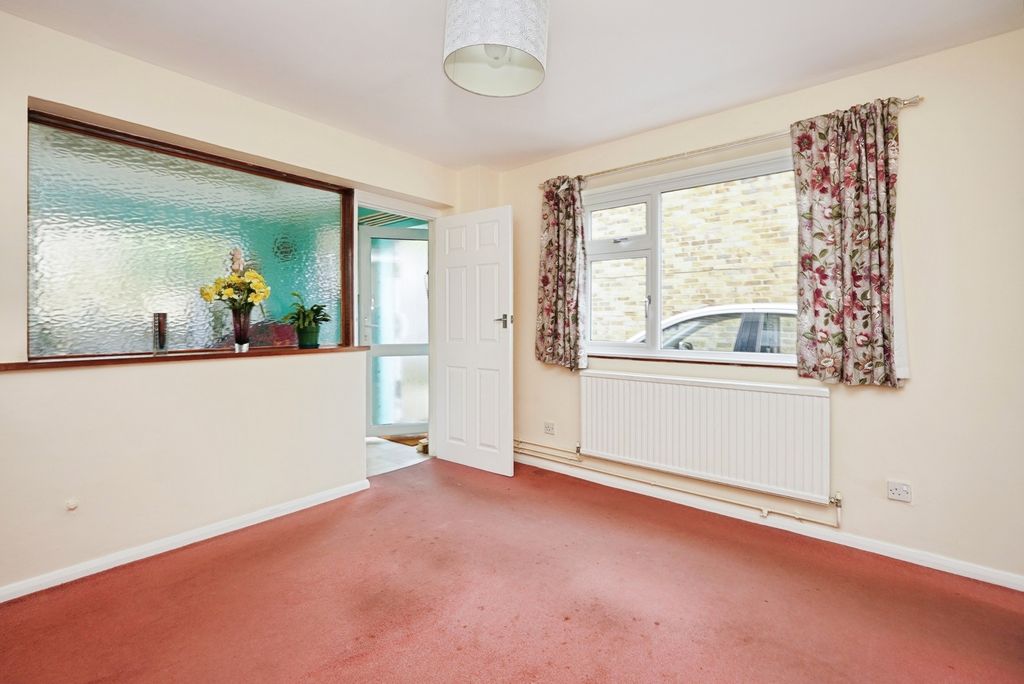 Property photo 2 of 16 Pbox-Img.Jpg