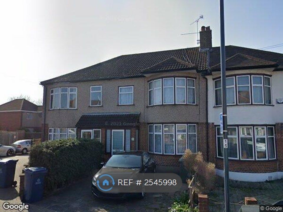 Property photo 2 of 28