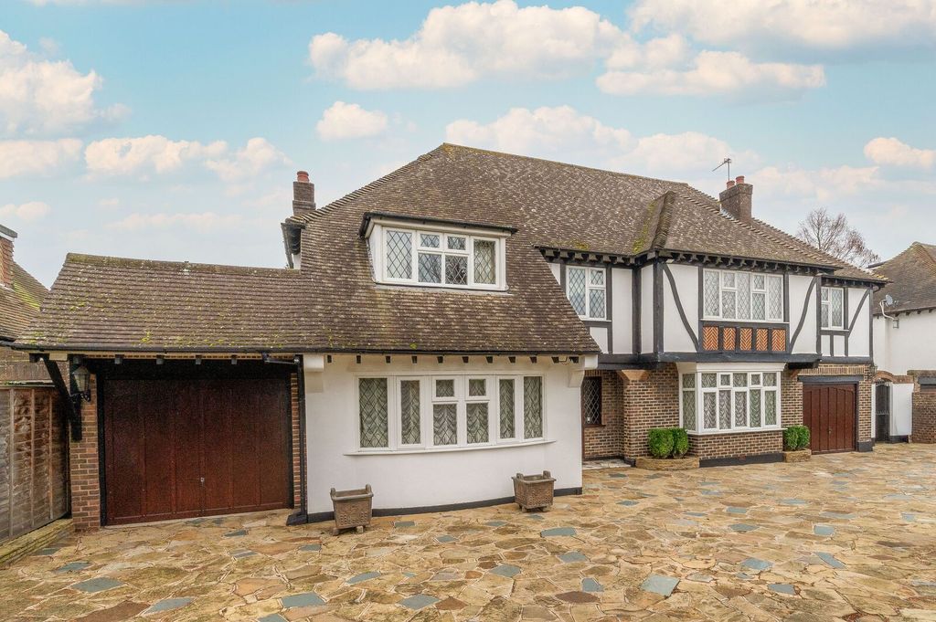 Additional image 37 of 5 bed detached house for saleGrimwade Avenue, Lloyd Park, Croydon CR0