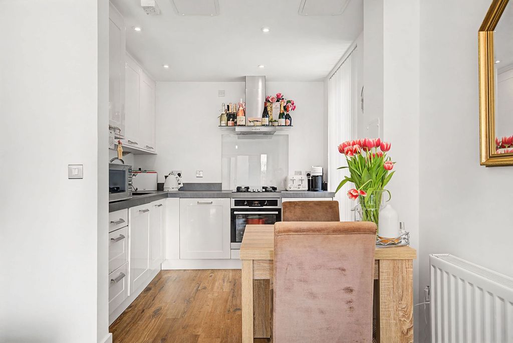 Property photo 3 of 35 Kitchen Area