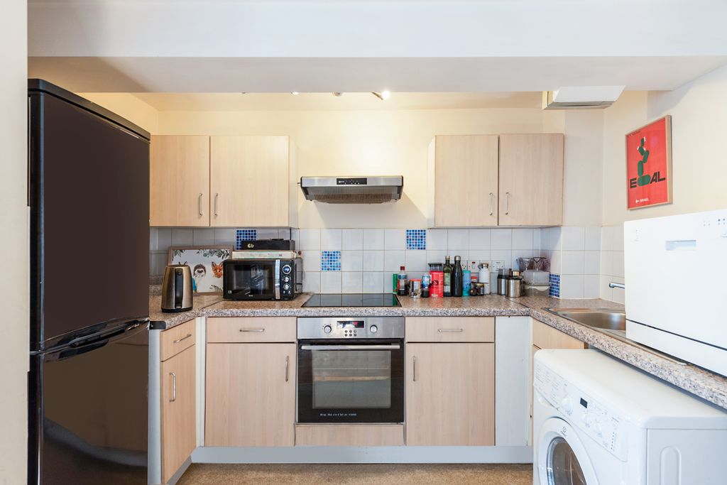 Property photo 3 of 13