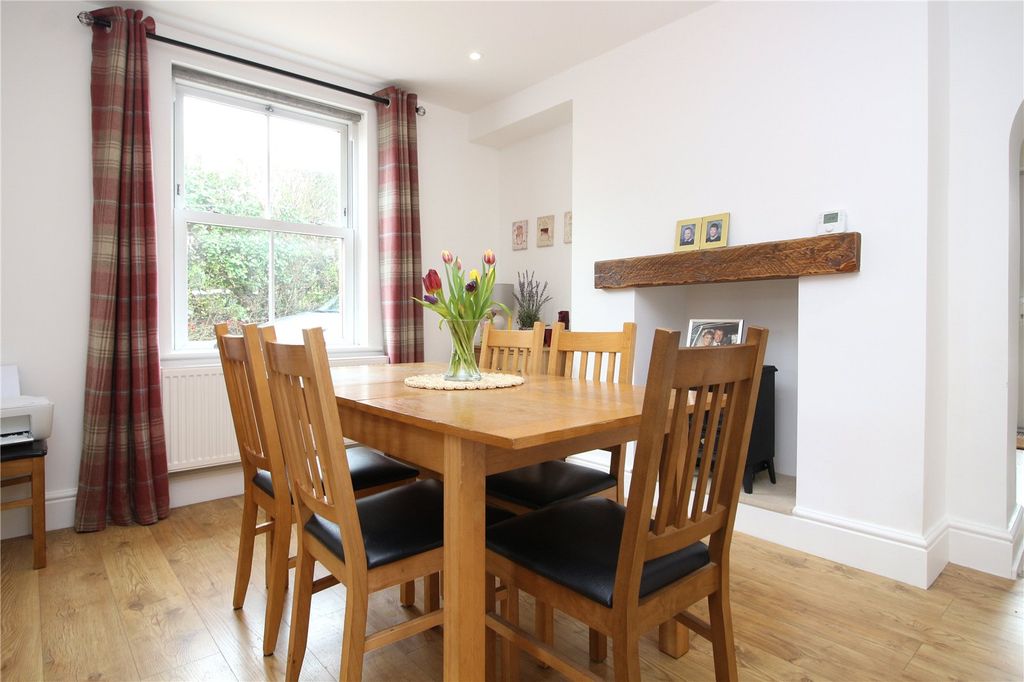 Property photo 3 of 16 Picture No. 05