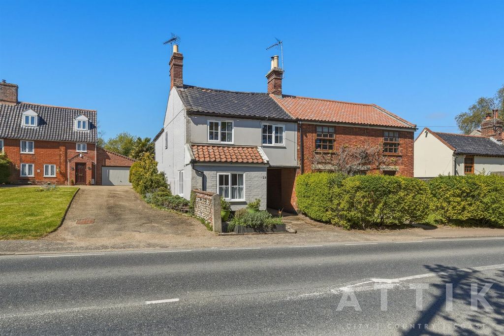 Property photo 1 of 45 London_Road_001.Jpg