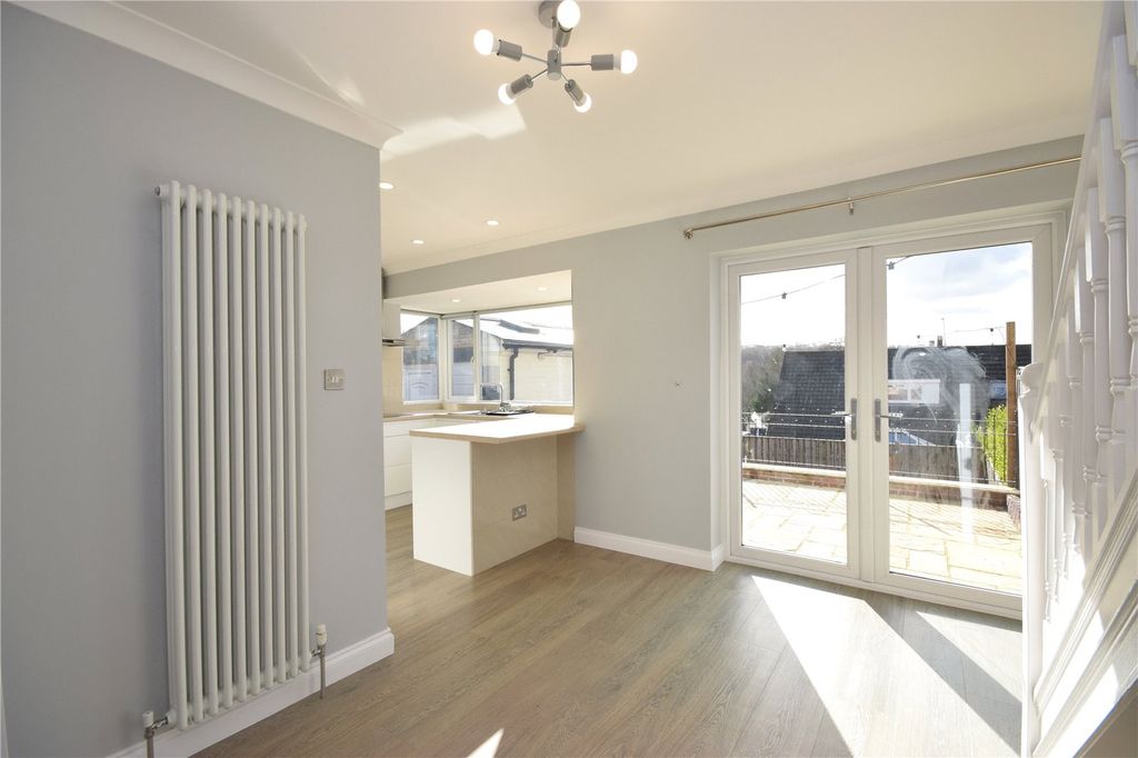 Property photo 2 of 34 Picture No. 39