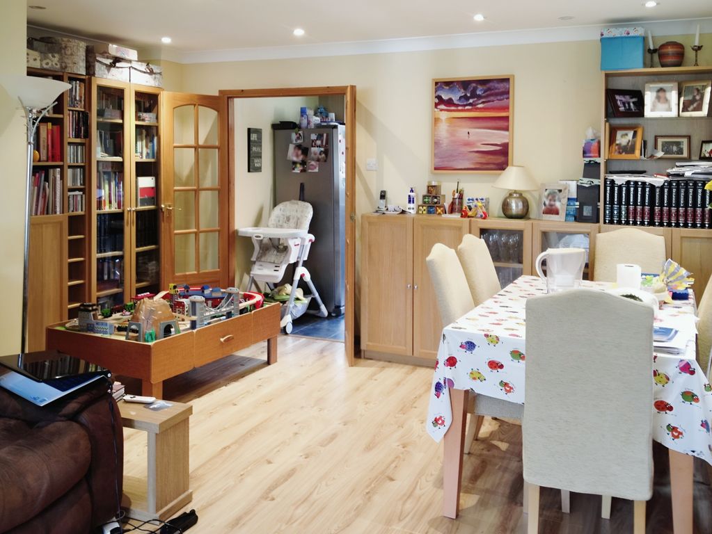 Property photo 2 of 7