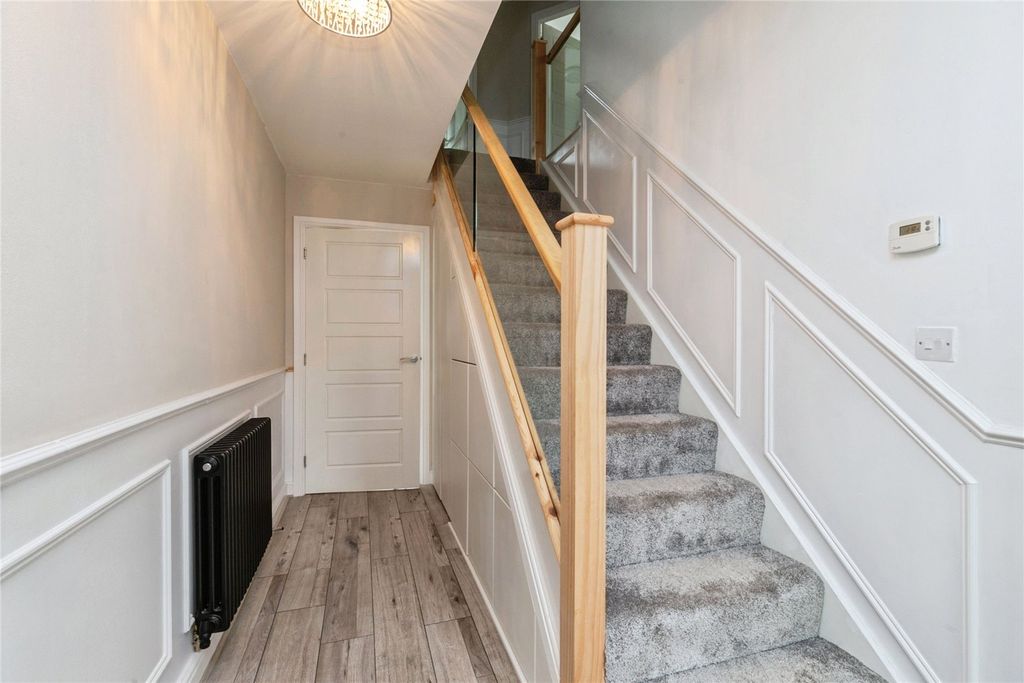 Property photo 2 of 20 Hallway