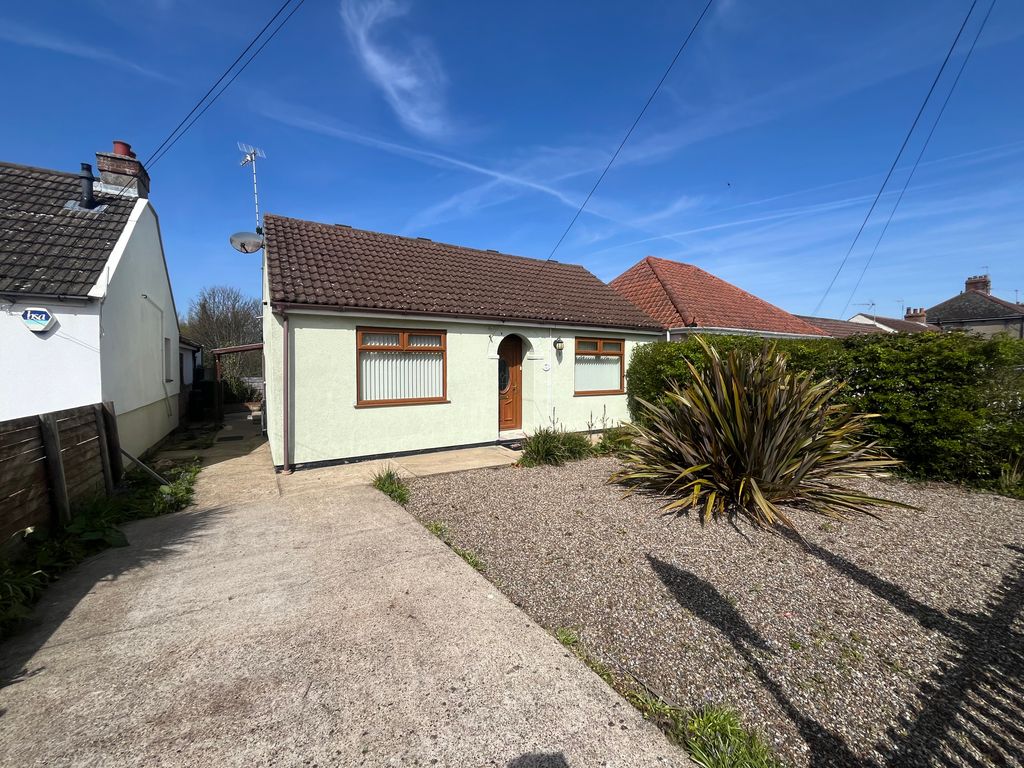 Property photo 1 of 10 Front