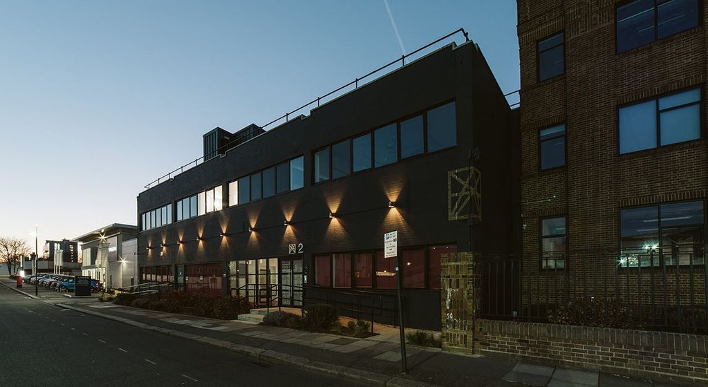 Property photo 3 of 22 Power Road Studios Chiswick Offices Ext 68.Jpg