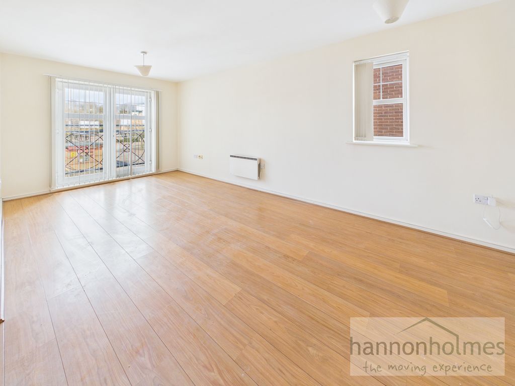 Property photo 2 of 10 Cam05283G0-Pr0161-Still001