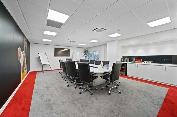 Property photo 2 of 6 Meeting Room.Jpg