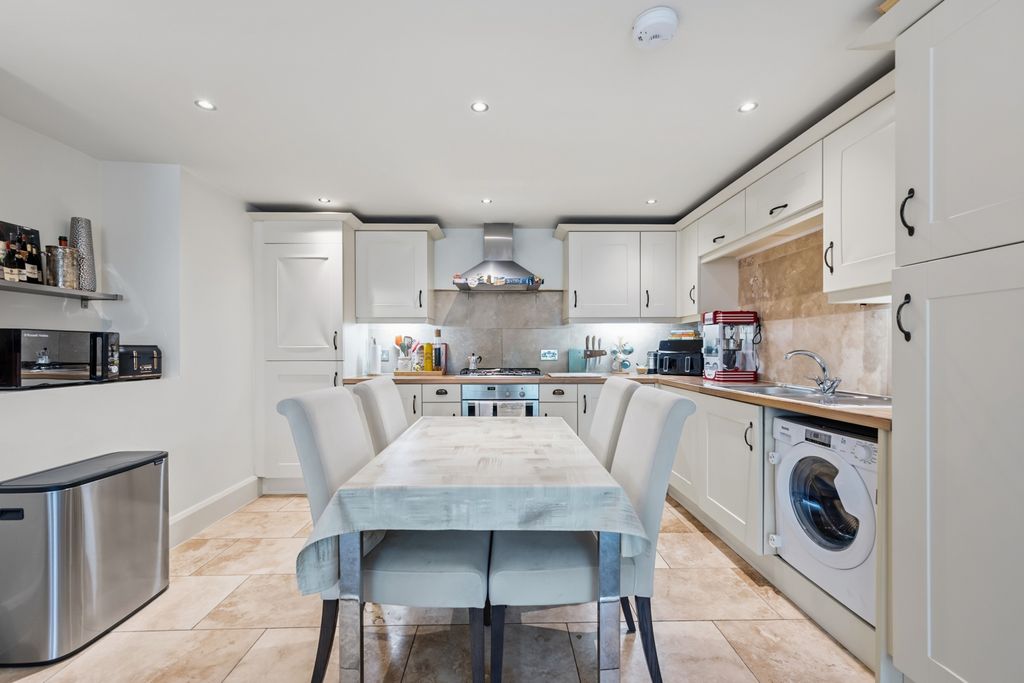 Property photo 3 of 19 Kitchen-Diner