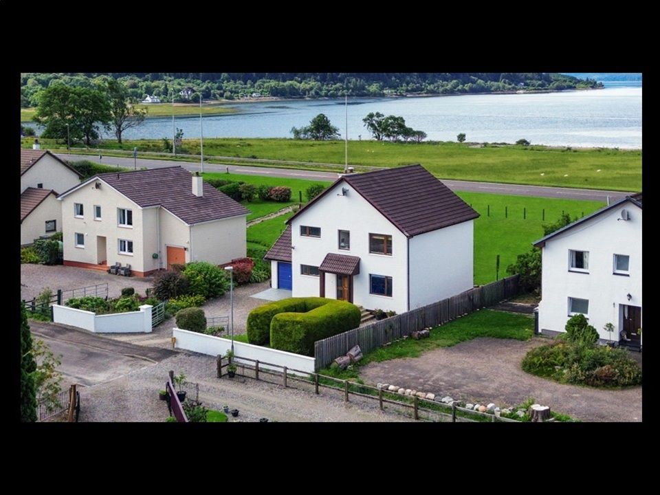 Property photo 3 of 62