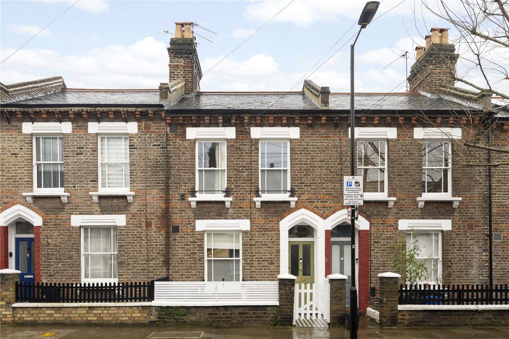 Property photo 3 of 35 Picture No. 05