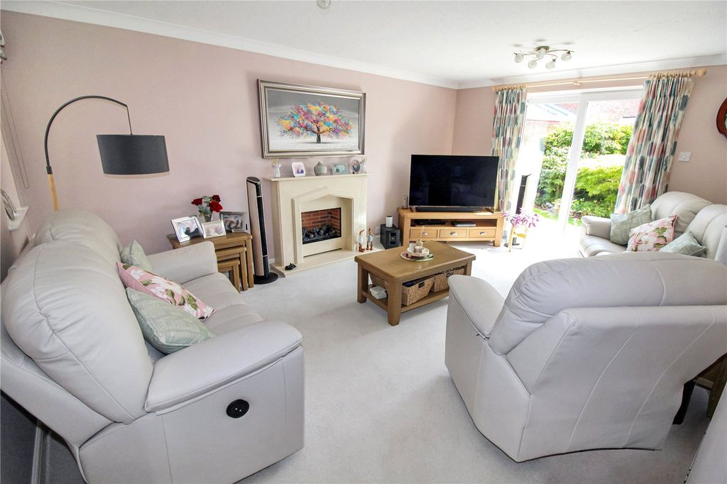 Property photo 2 of 19 Picture No. 08