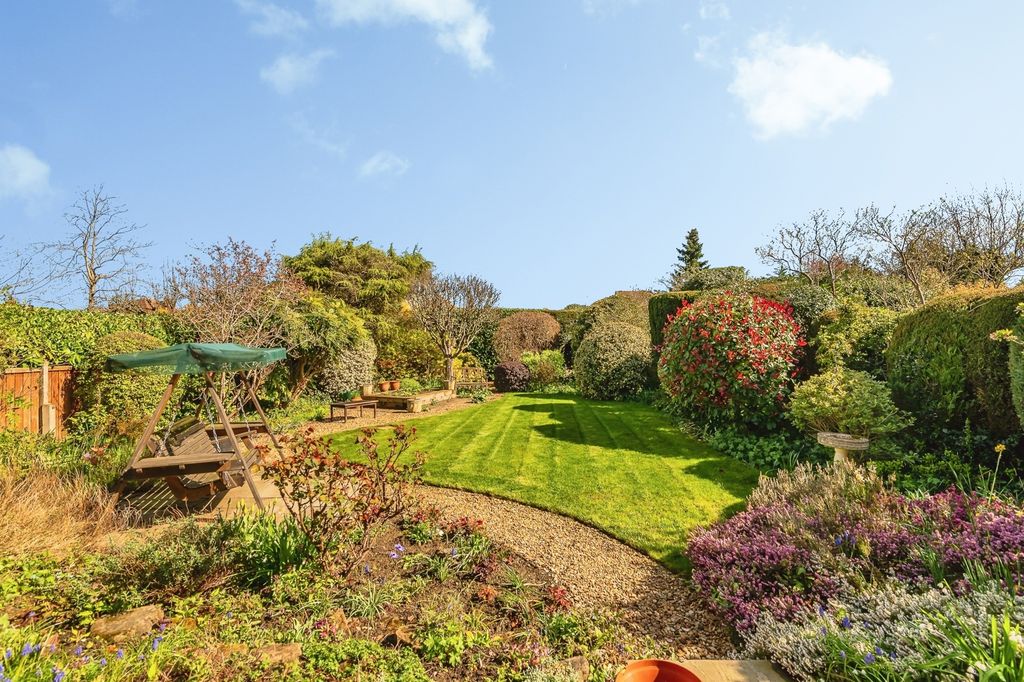 Property photo 2 of 20 Pbox-Img.Jpg