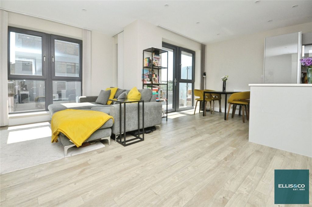 Property photo 1 of 13 Picture No. 11
