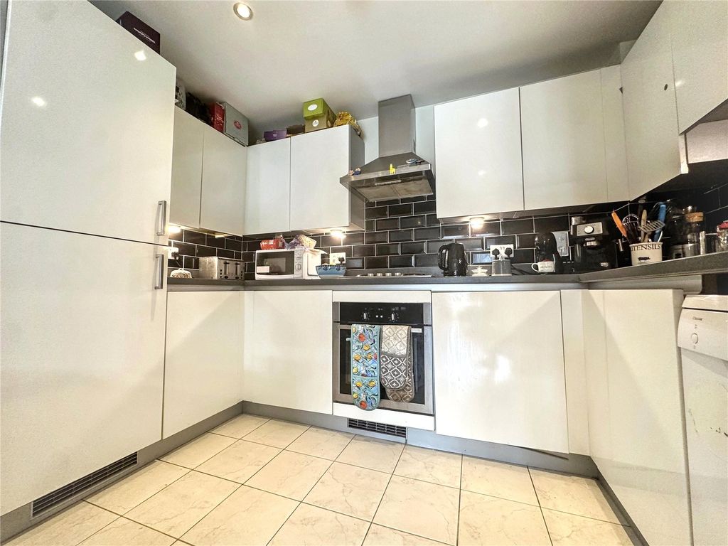 Property photo 1 of 17 Picture No. 36