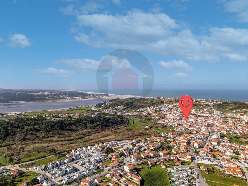 Property photo 2 of 31