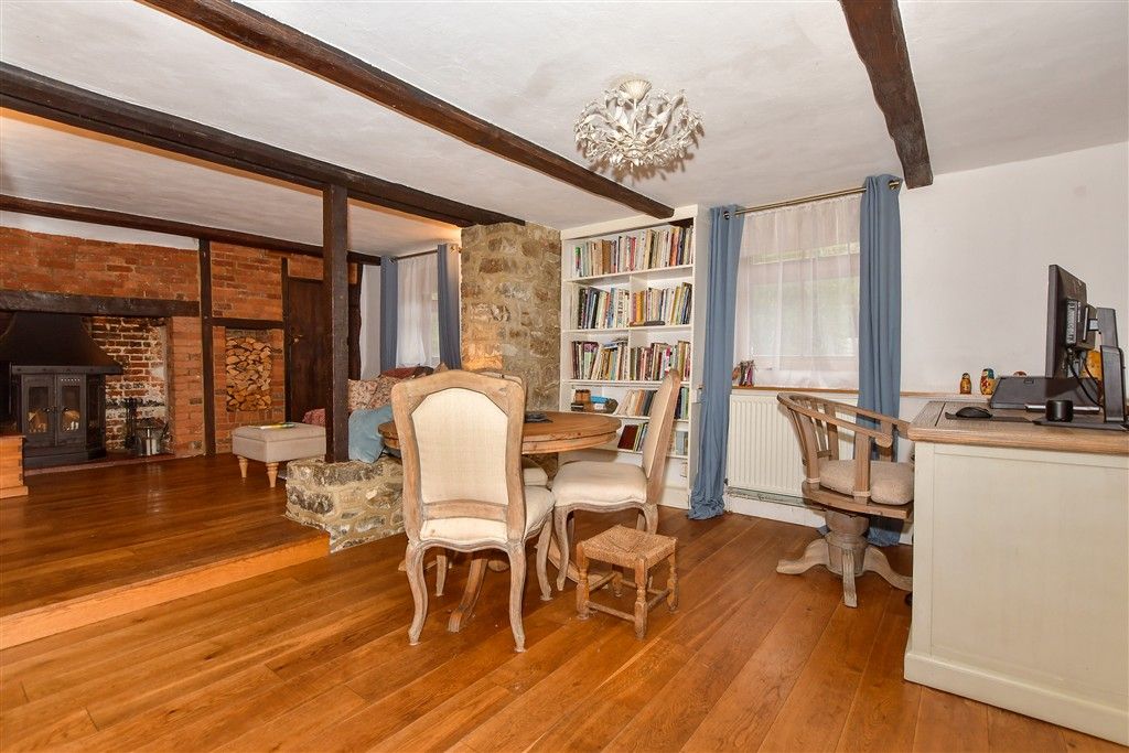 Property photo 2 of 14 Dining Area