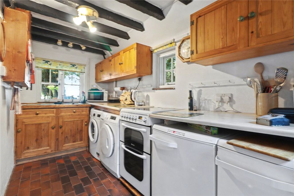 Property photo 2 of 15 Kitchen