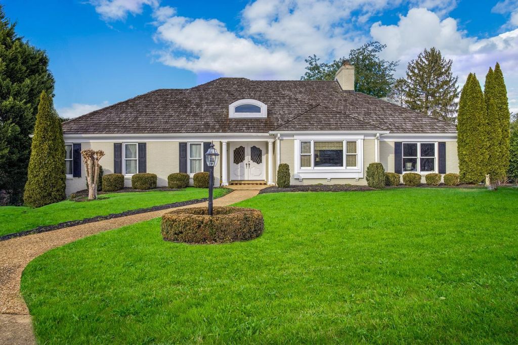 Property photo 1 of 24