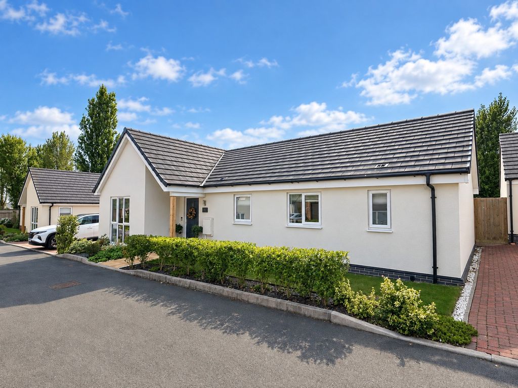 Property photo 1 of 1