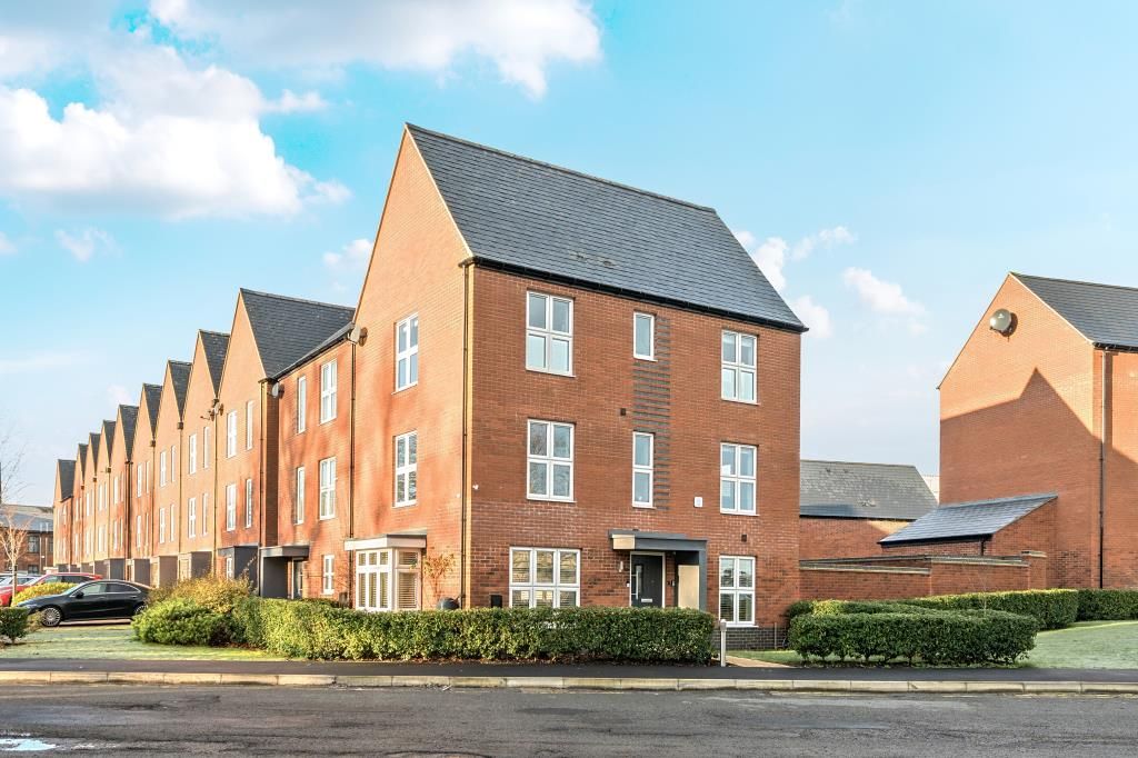 Property photo 1 of 19 External View