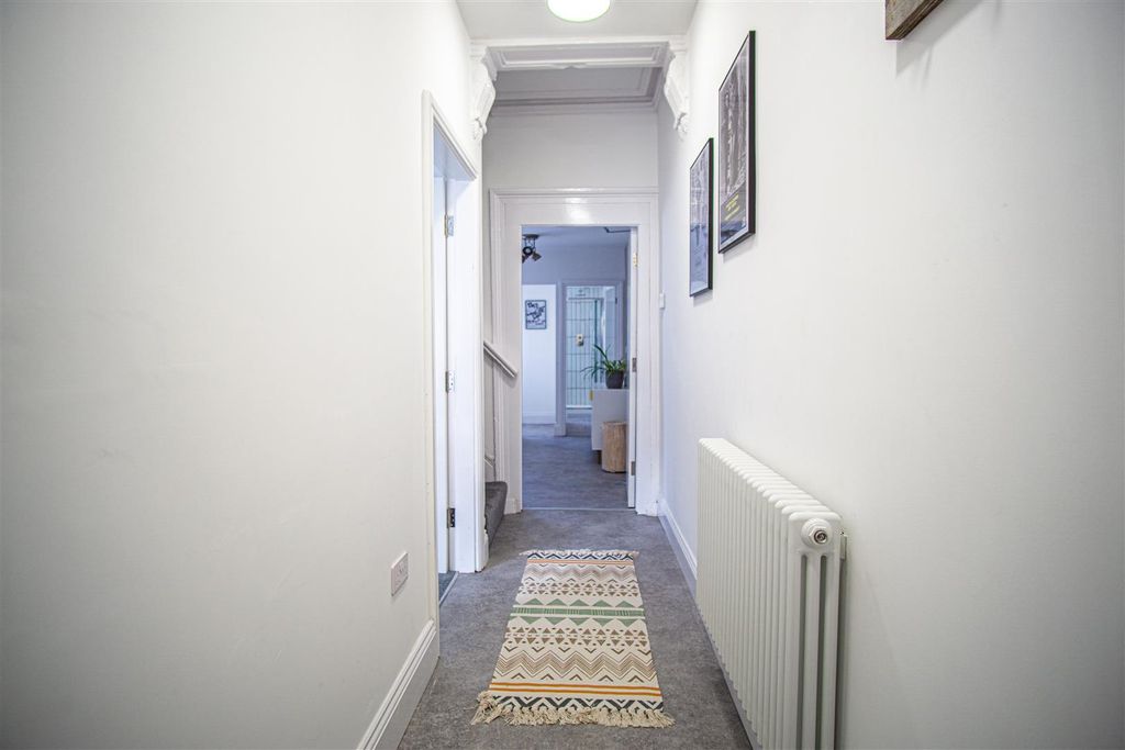 Property photo 2 of 15 Hallway