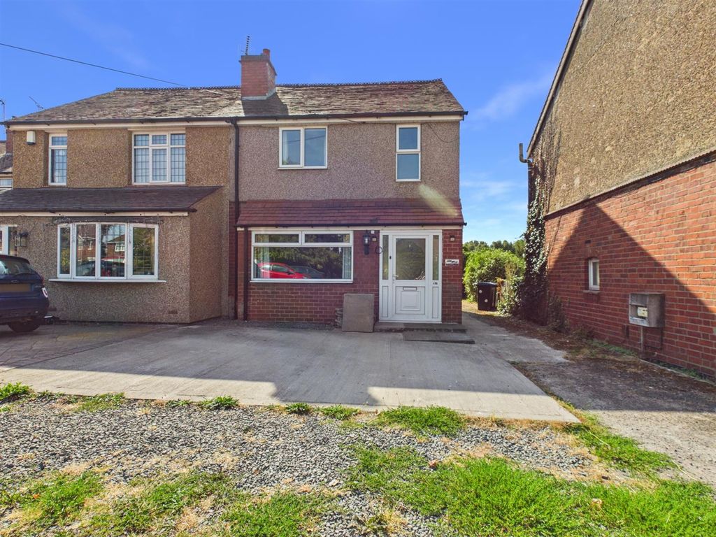 Property photo 1 of 16 External