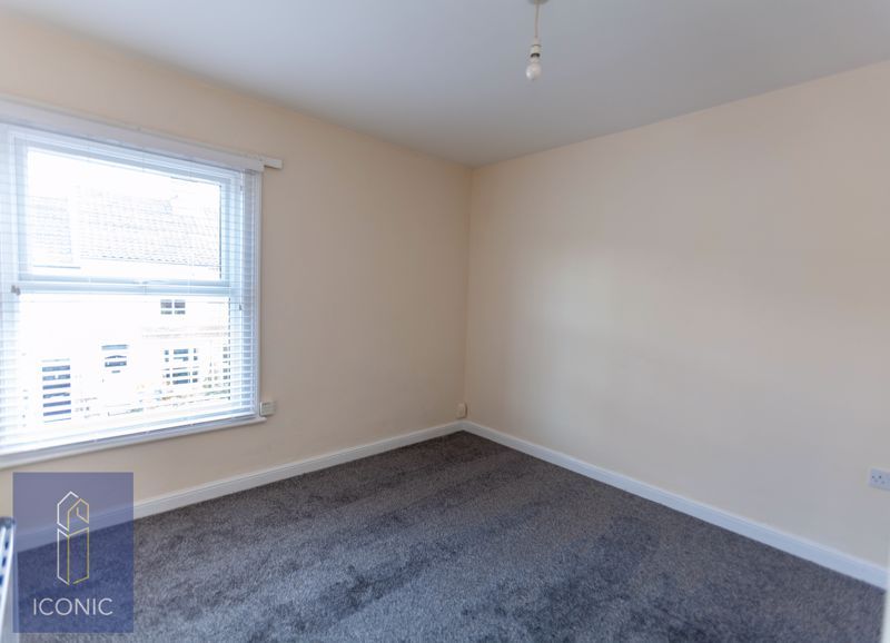 Property photo 2 of 4 Photo 4