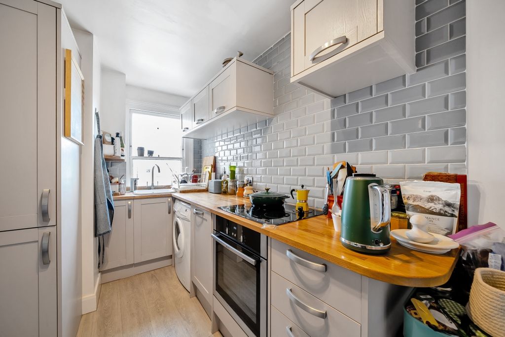 Property photo 2 of 7 1147385 (2)