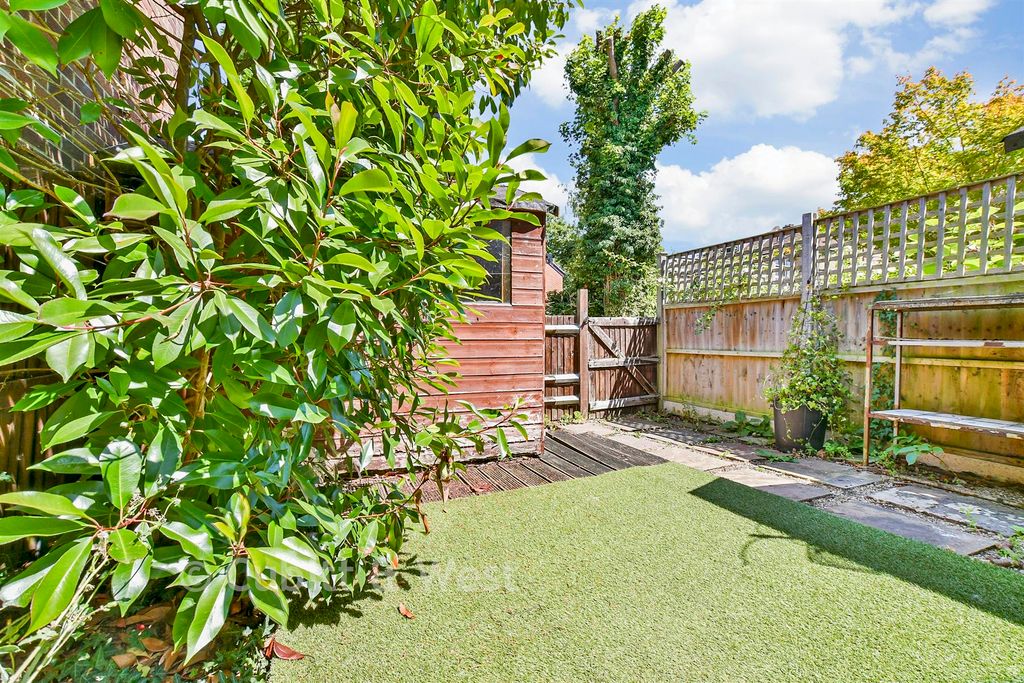 Property photo 2 of 16 Rear Garden