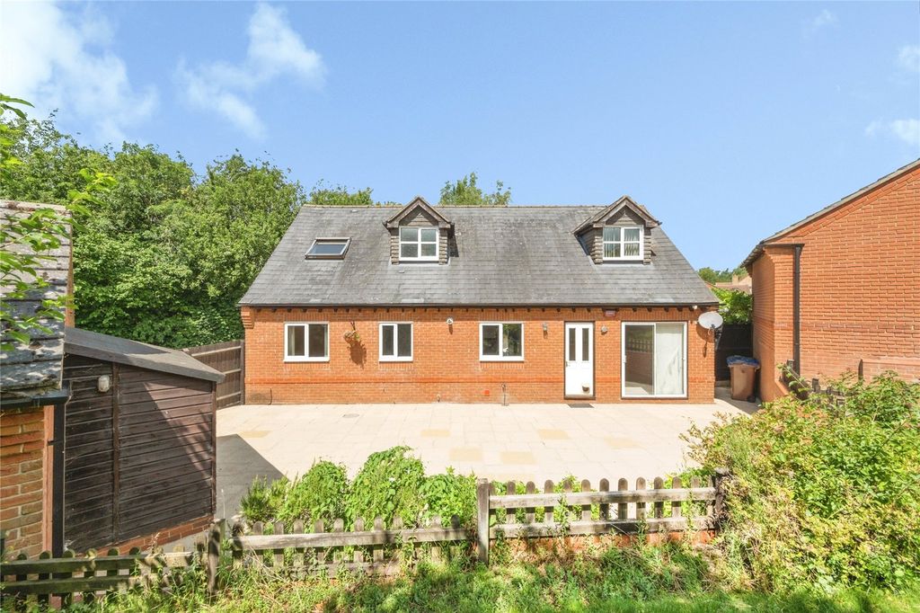 Property photo 3 of 24 Picture No. 20