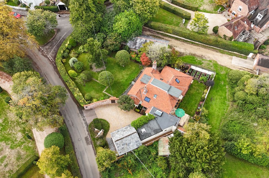 Property photo 2 of 21 7-1354145-Jpg-7.J...