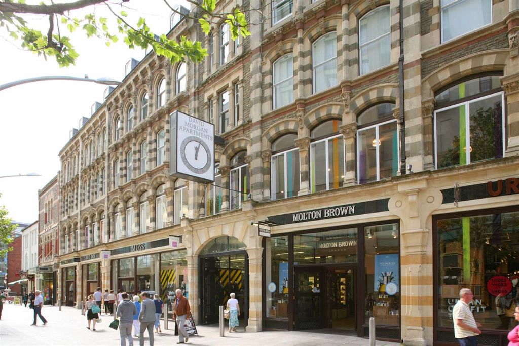 Property photo 3 of 10