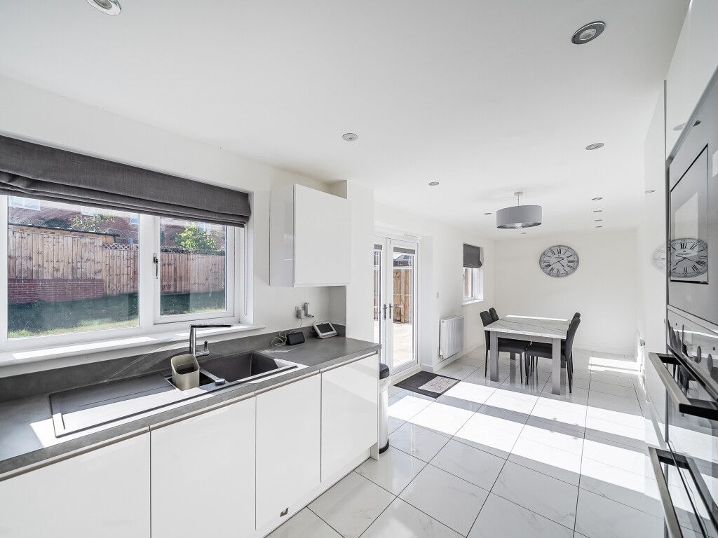 Property photo 3 of 23 1346012-14-68B1Cf...