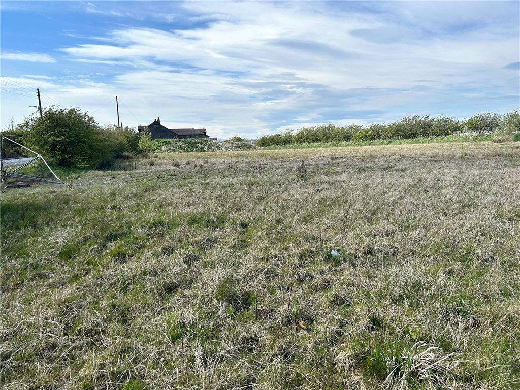 Property photo 2 of 3 Picture No. 03